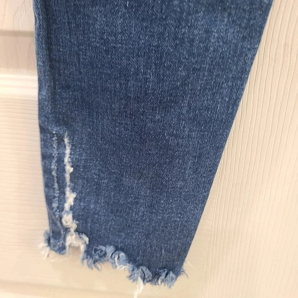 Zara Size 4 Distressed Mid Waist‎ Cropped Ankle Jeans Skinny Raw Hem Stretch - Picture 5 of 10